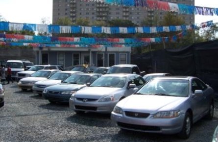 buy here pay here car lot