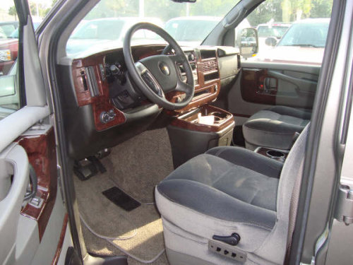 Chevrolet Express interior