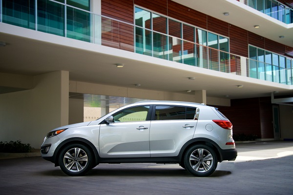 2014 Kia Sportage Starts at $21,600, $2,600 more than 2013 Model