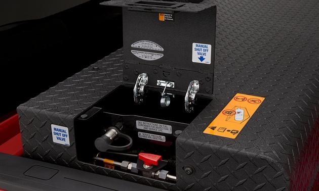 2015 Chevy Silverado 2500 & 3500 Will Get CNG-Gasoline Bi-fuel Option