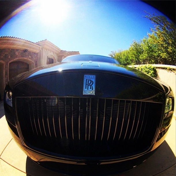 Travis Barker’s Murdered Out Rolls-Royce Wraith