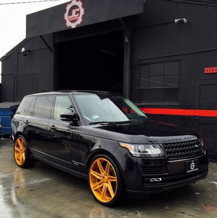 Chris Brown’s New Custom Range Rover With Gold Rims
